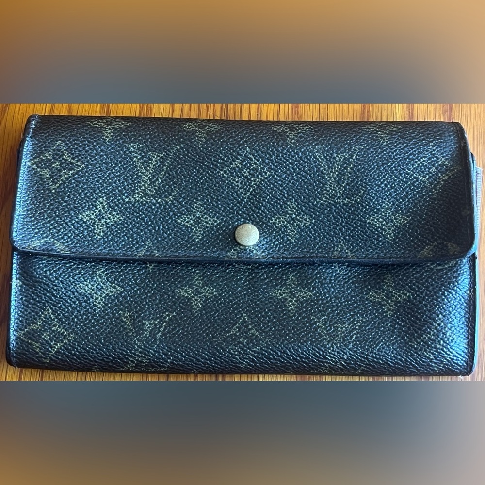 Louis Vuitton wallet
